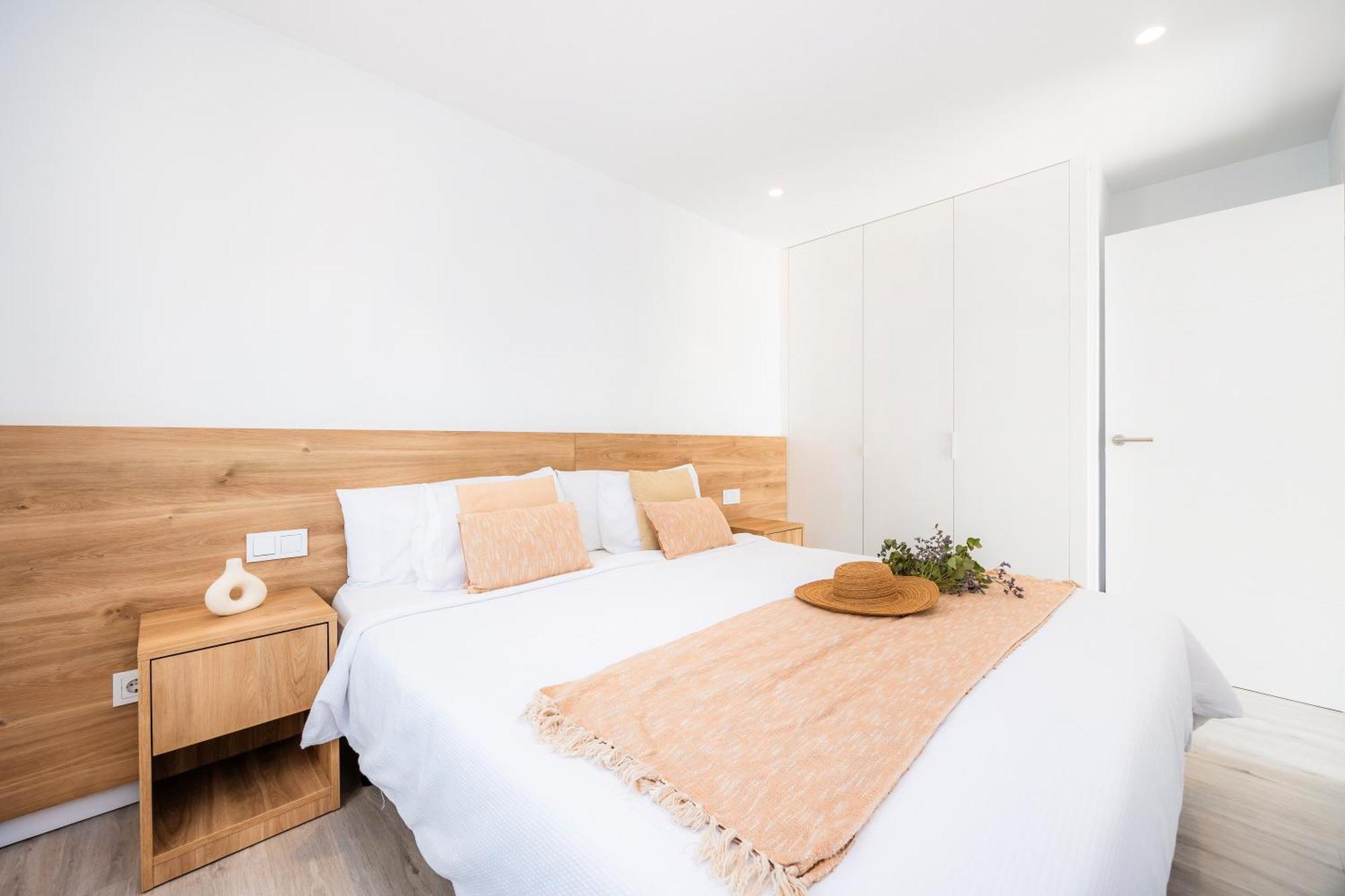 White Suites 3 Кала де Ор Экстерьер фото